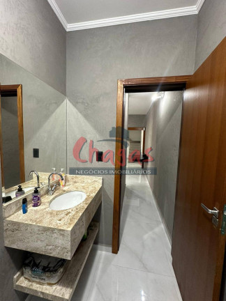 Imagem Sobrado com 3 Quartos à Venda, 160 m² em Morro Do Algodão - Caraguatatuba
