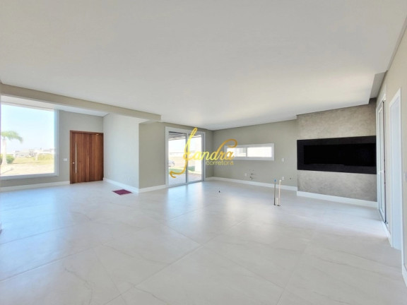 Imagem Casa de Condomínio com 4 Quartos à Venda, 2.400 m² em Capao Novo Posto 9 Village - Capão Da Canoa Imagem Casa de Condomínio com 4 Quartos à Venda, 2.400 m² em Capao Novo Posto 9 Village - Capão Da Canoa