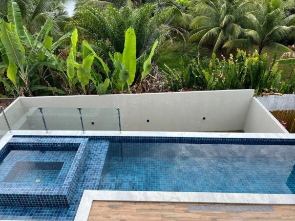 Imagem Casa com 5 Quartos à Venda ou Locação, 450 m² em Estrada Do Coco - Lauro De Freitas Imagem Casa com 5 Quartos à Venda ou Locação, 450 m² em Estrada Do Coco - Lauro De Freitas