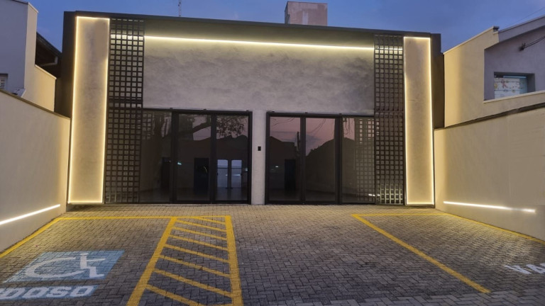 Sala Comercial para Alugar, 300 m² em Vila Pavan - Americana