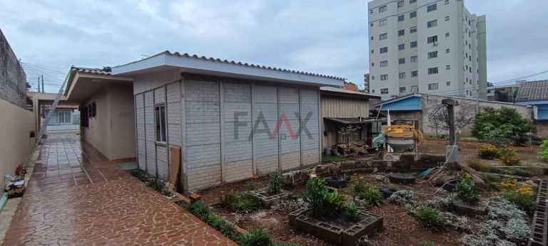 Imagem Casa com 3 Quartos à Venda, 168 m² em Santa Cruz - Guarapuava Imagem Casa com 3 Quartos à Venda, 168 m² em Santa Cruz - Guarapuava