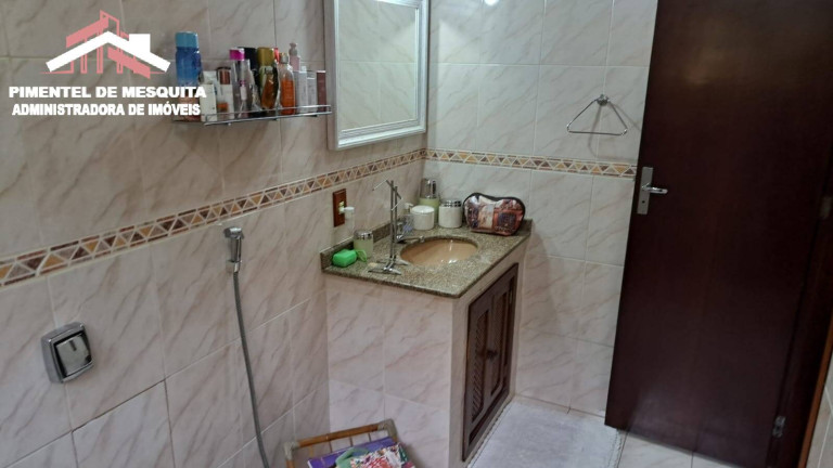 Imagem Casa com 4 Quartos à Venda, 630 m² em Catarcione - Nova Friburgo