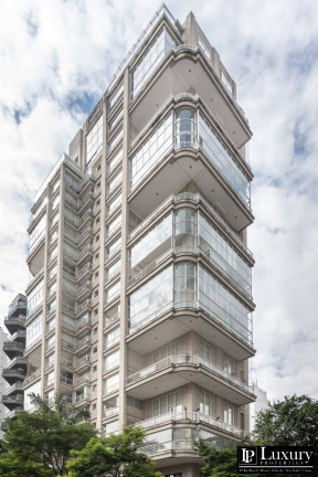 Apartamento com 4 Quartos à Venda, 346 m² em Moema - São Paulo