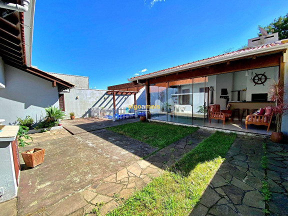Casa com 3 Quartos à Venda, 180 m² em Centro - Xangri-lá