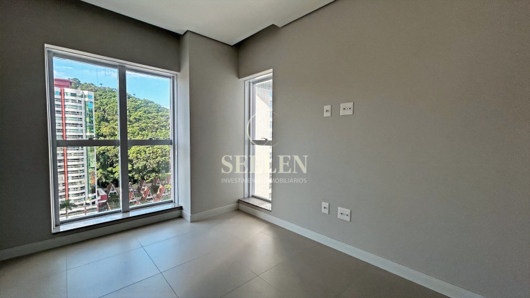 Imagem Apartamento com 4 Quartos para Alugar, 160 m² em Pioneiros - Balneário Camboriú Imagem Apartamento com 4 Quartos para Alugar, 160 m² em Pioneiros - Balneário Camboriú