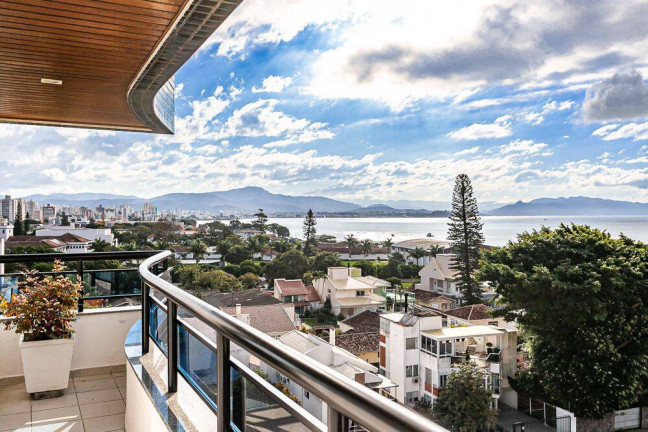 Apartamento à Venda, 200 m² em Balneário - Florianópolis