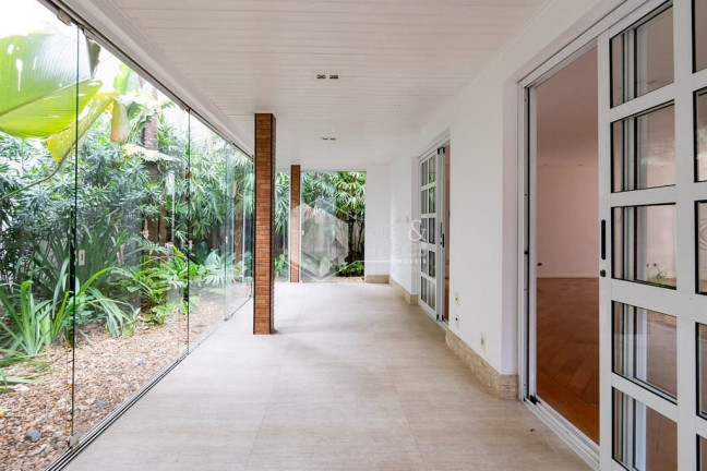 Imagem Casa com 5 Quartos à Venda, 424 m² em Jardim Petrópolis - São Paulo