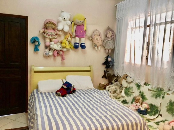 Imagem Casa com 4 Quartos à Venda, 232 m² em Rebouças - Curitiba