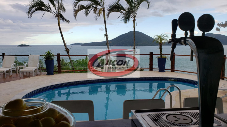 Casa de Condomínio com 6 Quartos à Venda, 500 m² em Toninhas - Ubatuba