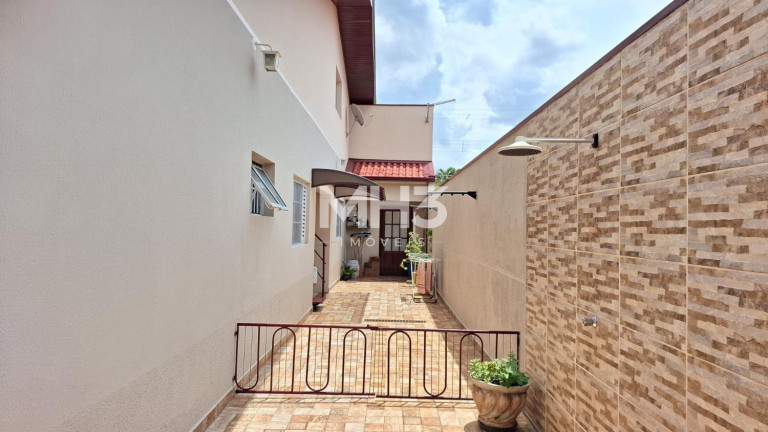 Imagem Casa com 4 Quartos à Venda, 215 m² em Vila Menuzzo - Sumaré