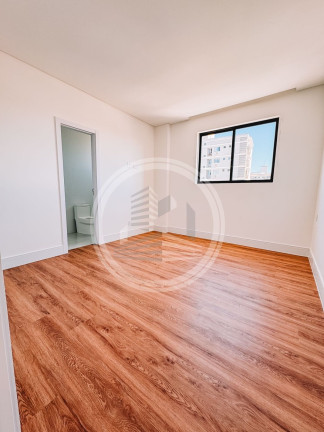 Imagem Apartamento com 3 Quartos à Venda, 117 m² em Vila Operária - Itajaí Imagem Apartamento com 3 Quartos à Venda, 117 m² em Vila Operária - Itajaí