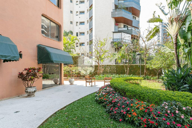 Imagem Apartamento com 3 Quartos à Venda, 210 m² em Moema - São Paulo Imagem Apartamento com 3 Quartos à Venda, 210 m² em Moema - São Paulo