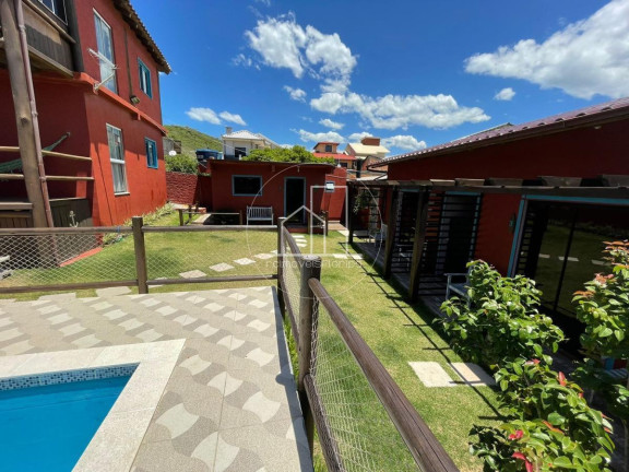 Imagem Edifício Residencial com 7 Quartos à Venda, 290 m² em Vila Esperança - Imbituba Imagem Edifício Residencial com 7 Quartos à Venda, 290 m² em Vila Esperança - Imbituba