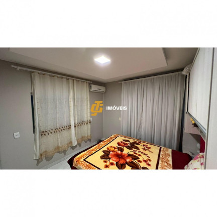 Imagem Casa com 2 Quartos à Venda, 350 m² em Municípios - Balneário Camboriú Imagem Casa com 2 Quartos à Venda, 350 m² em Municípios - Balneário Camboriú