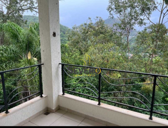 Imagem Casa com 4 Quartos à Venda, 390 m² em Maceió - Niterói