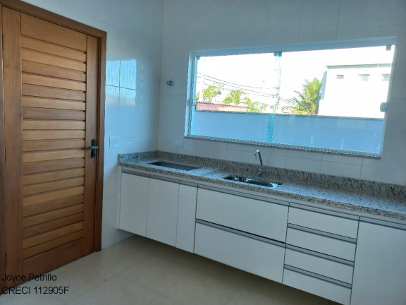 Imagem Casa com 4 Quartos à Venda, 140 m² em Três Marias - Peruíbe