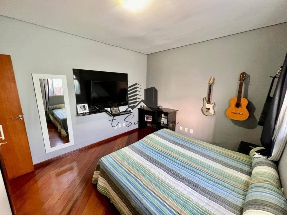 Imagem Casa com 3 Quartos à Venda, 360 m² em Três Barras - Contagem
