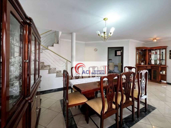 Imagem Casa com 3 Quartos à Venda, 360 m² em Granja Viana - Cotia