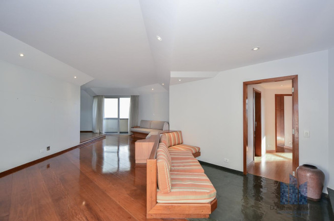 Apartamento com 3 Quartos à Venda, 150 m² em Brooklin Novo - São Paulo