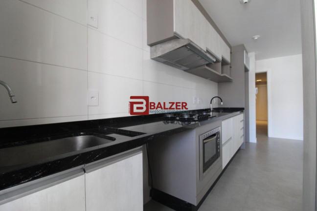 Imagem Apartamento com 3 Quartos à Venda, 136 m² em Centro - Florianópolis Imagem Apartamento com 3 Quartos à Venda, 136 m² em Centro - Florianópolis