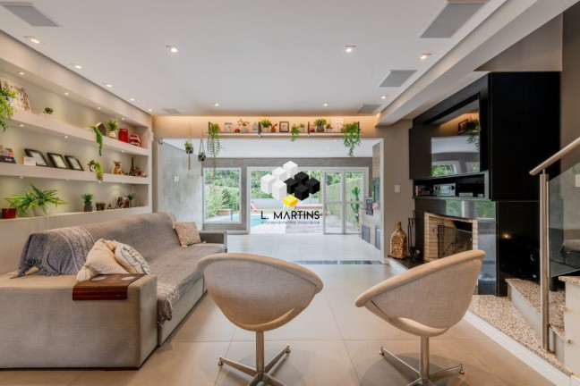 Imagem Casa de Condomínio com 3 Quartos à Venda, 320 m² em Vila Nova - Porto Alegre Imagem Casa de Condomínio com 3 Quartos à Venda, 320 m² em Vila Nova - Porto Alegre