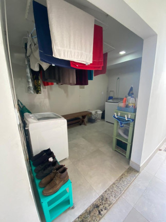 Imagem Casa com 6 Quartos à Venda, 317 m² em Vilas Do Atlântico - Lauro De Freitas Imagem Casa com 6 Quartos à Venda, 317 m² em Vilas Do Atlântico - Lauro De Freitas