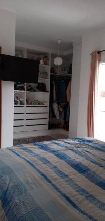 Imagem Sobrado com 3 Quartos à Venda, 121 m² em Vila Areao - Taubaté Imagem Sobrado com 3 Quartos à Venda, 121 m² em Vila Areao - Taubaté