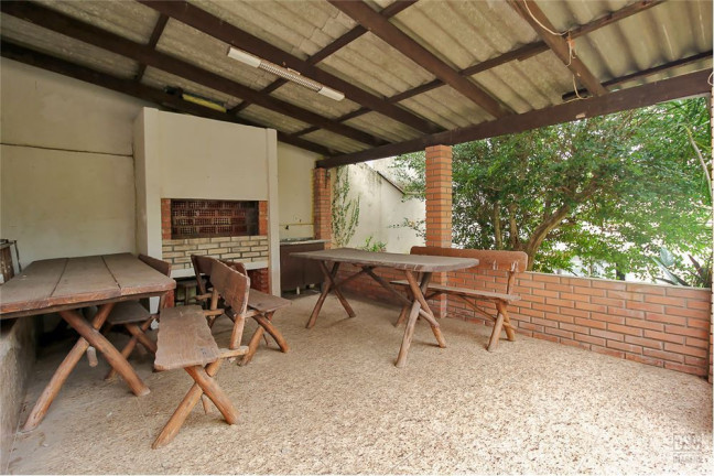 Imagem Casa com 3 Quartos à Venda, 252 m² em Boa Vista - Porto Alegre Imagem Casa com 3 Quartos à Venda, 252 m² em Boa Vista - Porto Alegre