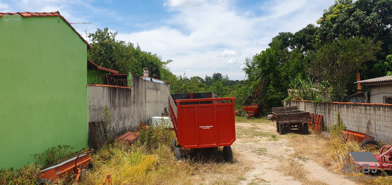 Imagem Terreno à Venda, 450 m² em Centro - Esmeraldas