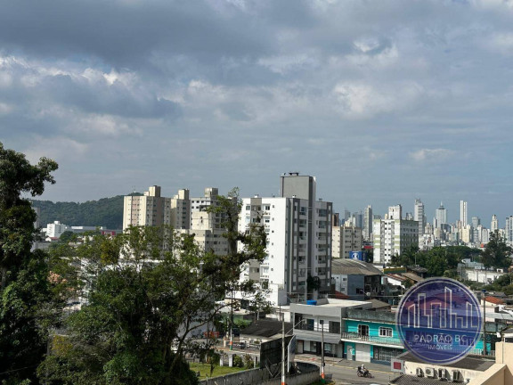 Imagem Apartamento com 2 Quartos à Venda, 71 m² em Tabuleiro - Camboriú