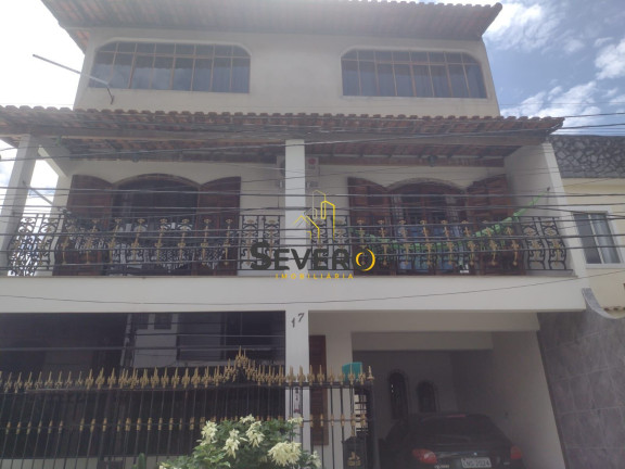 Casa com 3 Quartos à Venda,  em Galo Branco - São Gonçalo