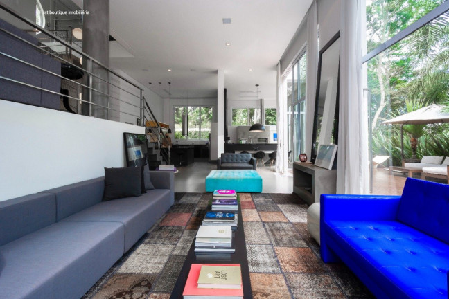 Imagem Casa de Condomínio com 3 Quartos à Venda, em Serra Da Cantareira - São Paulo Imagem Casa de Condomínio com 3 Quartos à Venda, em Serra Da Cantareira - São Paulo