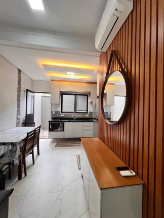 Casa de Condomínio com 2 Quartos à Venda, 60 m² em Maracanã - Praia Grande