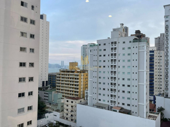 Imagem Apartamento com 3 Quartos à Venda, 115 m² em Pioneiros - Balneário Camboriú