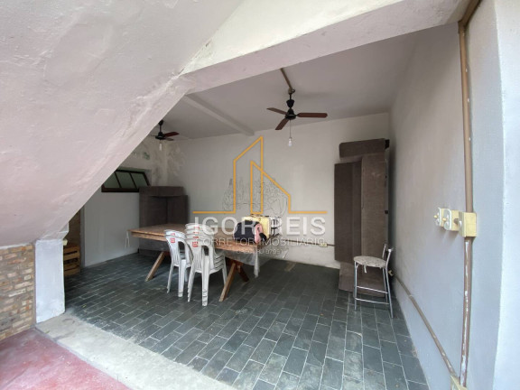 Imagem Casa com 5 Quartos à Venda, em Parque Turf Club - Campos Dos Goytacazes Imagem Casa com 5 Quartos à Venda, em Parque Turf Club - Campos Dos Goytacazes