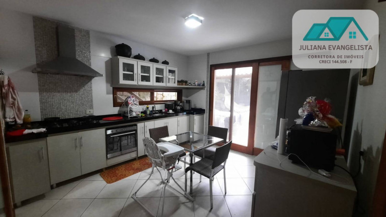 Imagem Casa com 4 Quartos à Venda, 750 m² em Park Imperial - Caraguatatuba Imagem Casa com 4 Quartos à Venda, 750 m² em Park Imperial - Caraguatatuba