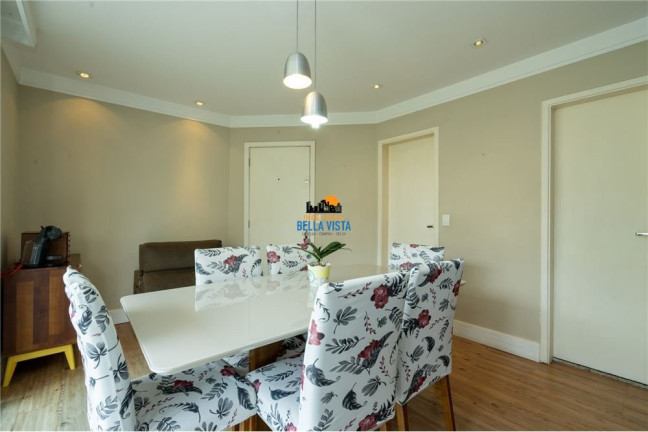 Apartamento com 2 Quartos à Venda,  em Jardim Londrina - São Paulo