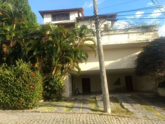 Imagem Casa com 6 Quartos à Venda, 520 m² em Pendotiba - Niterói Imagem Casa com 6 Quartos à Venda, 520 m² em Pendotiba - Niterói