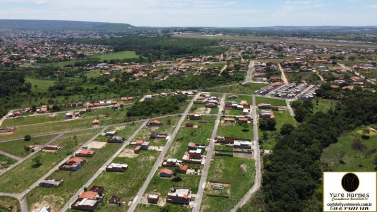 Imagem Imóvel à Venda, 200 m² em Jardim Privé Das Caldas - Caldas Novas Imagem Imóvel à Venda, 200 m² em Jardim Privé Das Caldas - Caldas Novas