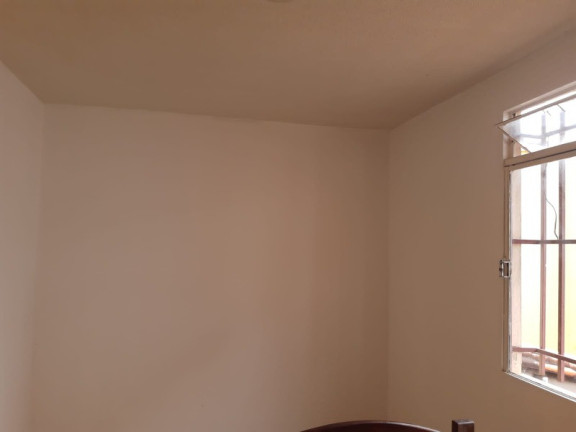 Imagem Casa com 2 Quartos à Venda, 80 m² em Glória - Contagem