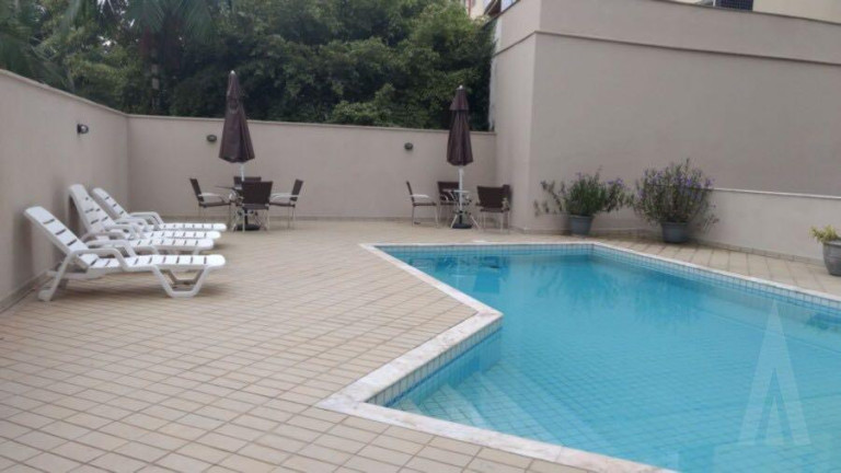 Imagem Apartamento com 3 Quartos à Venda, 197 m² em Atiradores - Joinville