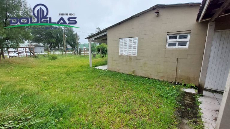 Imagem Casa com 1 Quarto à Venda, 300 m² em Viamão Imagem Casa com 1 Quarto à Venda, 300 m² em Viamão