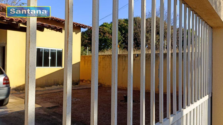 Imagem Casa com 3 Quartos à Venda, 80 m² em Itaguai - Caldas Novas Imagem Casa com 3 Quartos à Venda, 80 m² em Itaguai - Caldas Novas