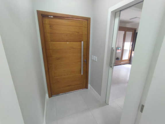 Imagem Casa com 3 Quartos à Venda, 160 m² em Pedra Branca - Palhoça