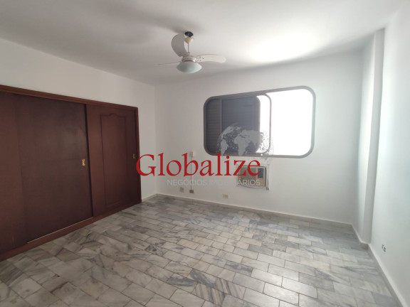 Imagem Imóvel com 4 Quartos à Venda, 257 m² em Gonzaga - Santos Imagem Imóvel com 4 Quartos à Venda, 257 m² em Gonzaga - Santos
