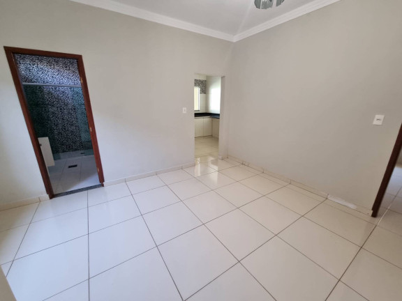 Imagem Casa com 3 Quartos à Venda, 260 m² em Nova Vila Jaiara - Anápolis