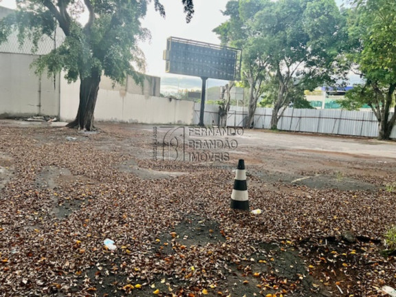 Imagem Terreno para Alugar, 1.850 m² em Barra Da Tijuca - Rio De Janeiro