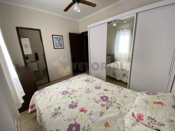 Imagem Apartamento com 2 Quartos à Venda, 80 m²