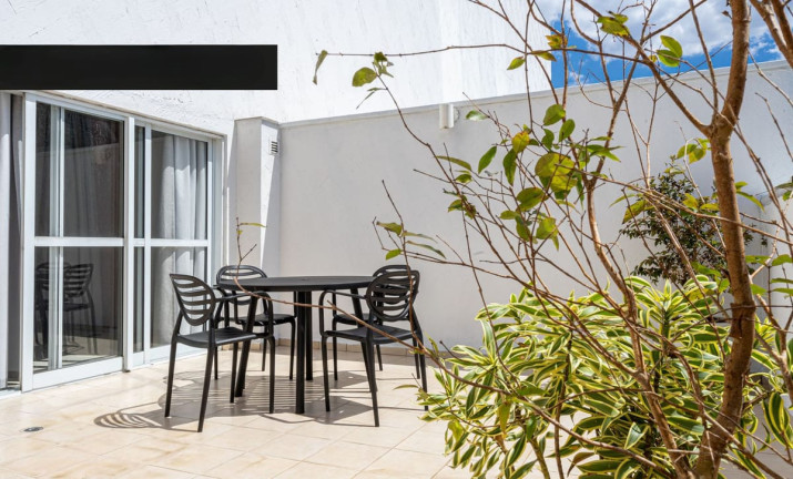Imagem Apartamento com 2 Quartos para Alugar, 121 m² em Itaim Bibi - São Paulo Imagem Apartamento com 2 Quartos para Alugar, 121 m² em Itaim Bibi - São Paulo