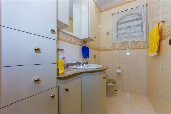Imagem Casa com 4 Quartos à Venda, 274 m² Imagem Casa com 4 Quartos à Venda, 274 m²